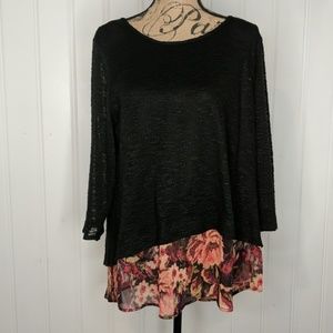 CB High Low Long Sleeve Floral Detail Top